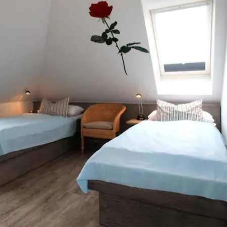 Apartamento Haus Olymp Ostseebad Kühlungsborn Exterior foto